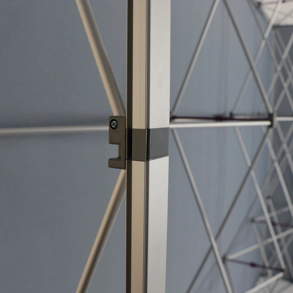 Seg Pop-Up Detail